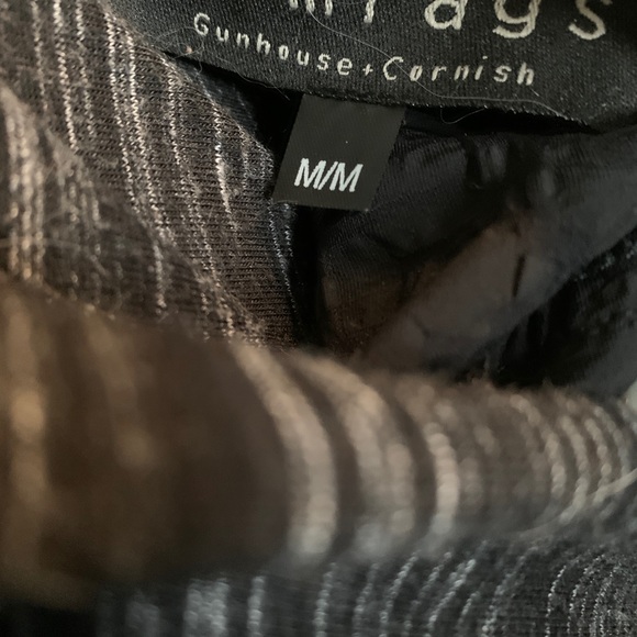 Comrags | Textured Pencil Skirt - Picture 2 of 4